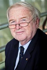Emeritus Professor Alan Robson 2014 Emeritus Professor Alan Robson 2014